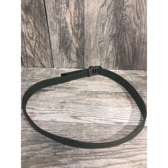 Mens Green Cotton Belt Canvas Web Belt Silvertone Buckle Adjustable - Picture 2 of 4